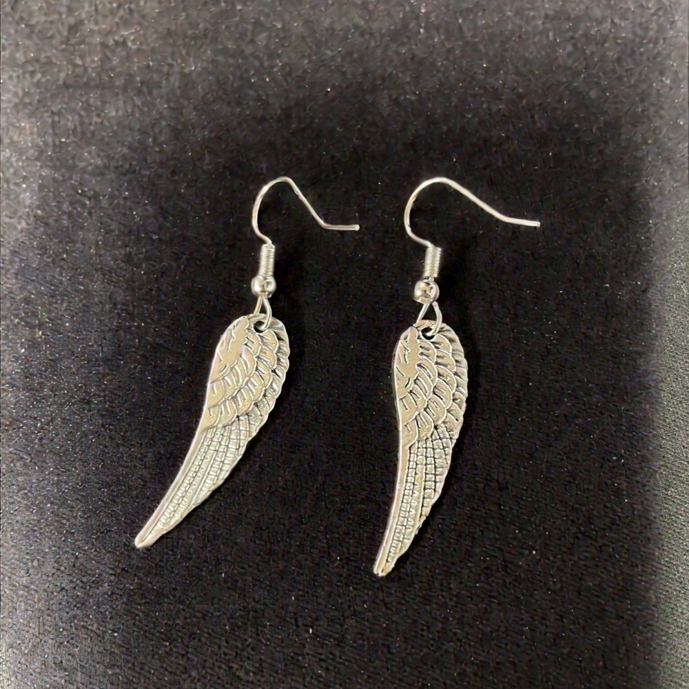 Silver Feather Textured Dangle Earrings